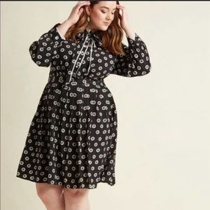 ModCloth Pleated Tie-neck shirt dress
